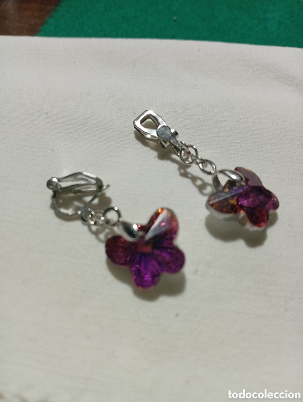 Joyeria: Pendientes arcoiris forma de.mariposa.