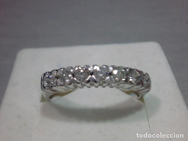 Joyeria: anillo en oro 18 kts con diamantes - Foto 4