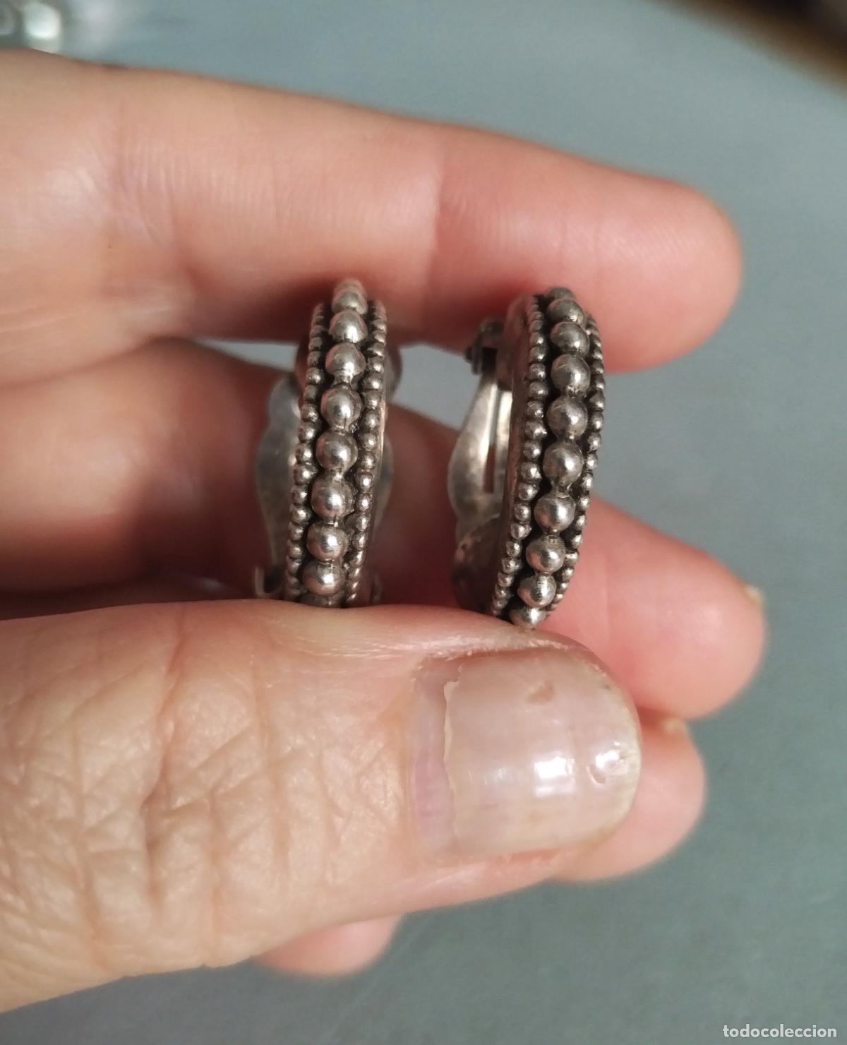 Joyeria: Antiguos pendientes de plata. - Foto 3