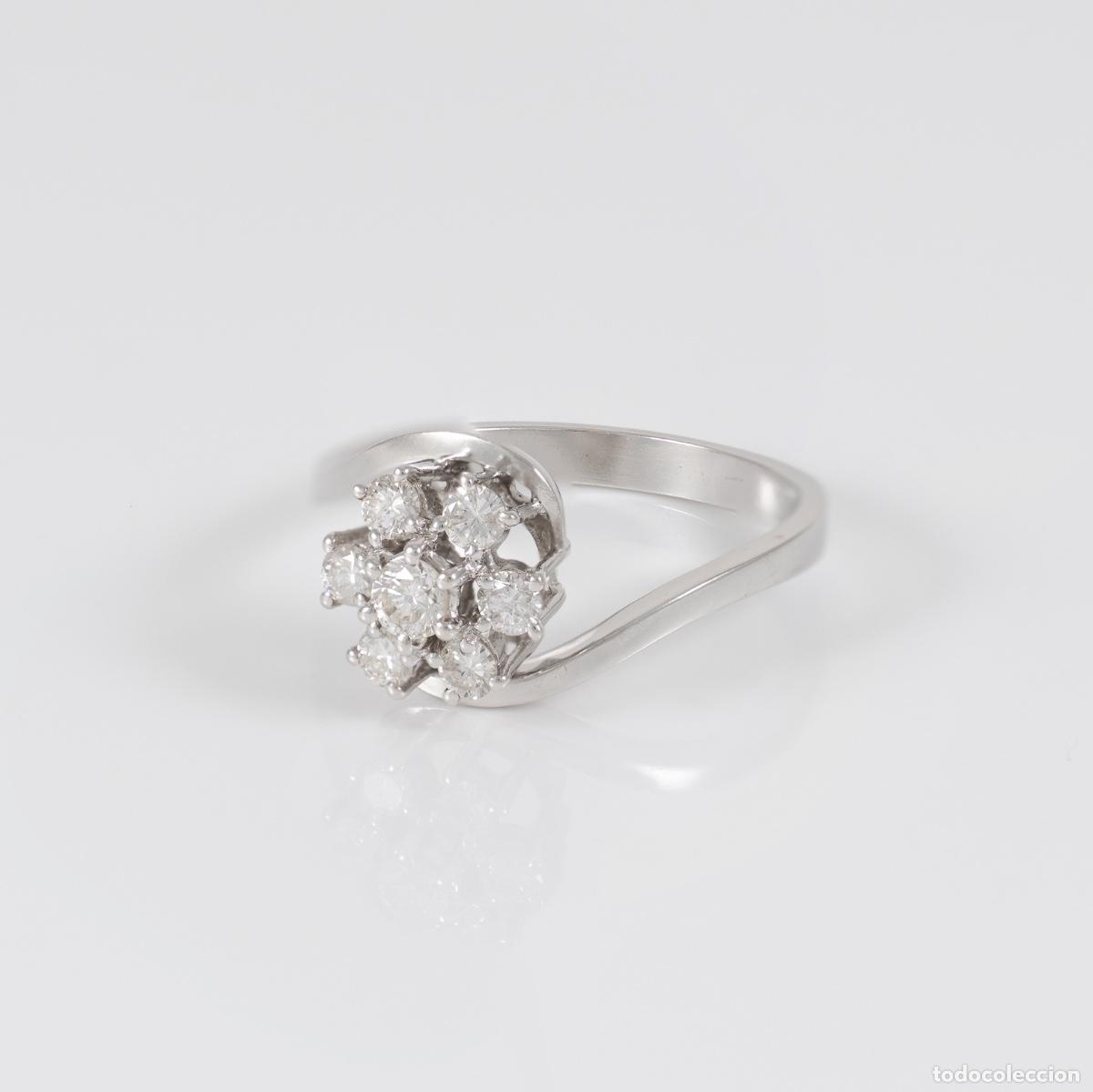Joyeria: Anillo oro blanco 18k con diamantes
