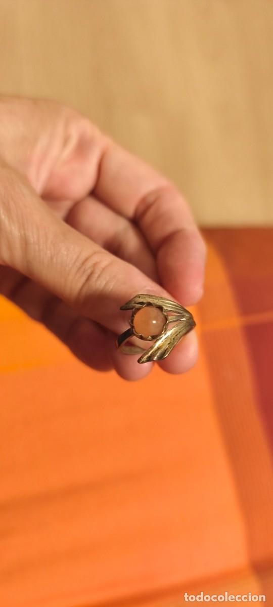 Joyeria: Anillo vintage de plata con piedra color &aacute;mbar &ndash; Dise&ntilde;o original