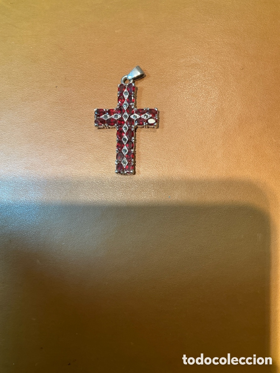 Joyeria: Cruz vintage plata y granate