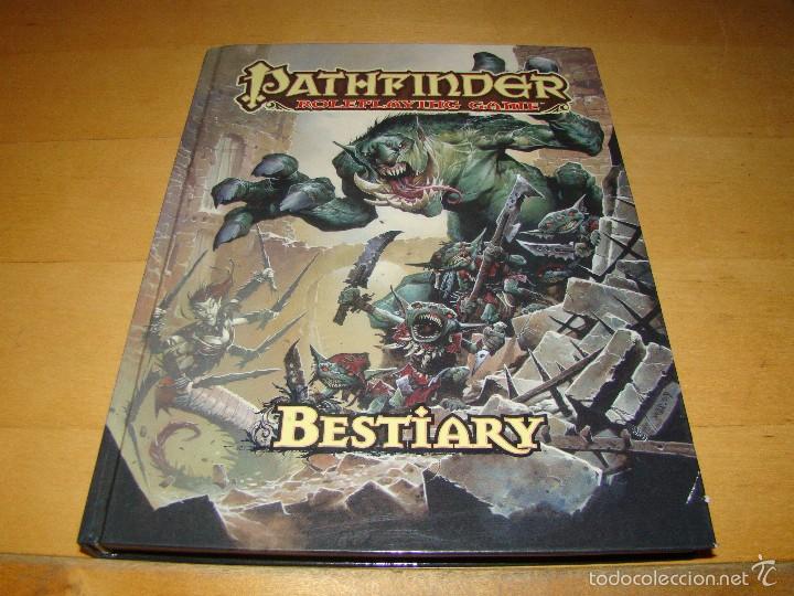 Juegos antiguos: Pathfinder roleplaying game bestiary - Foto 1