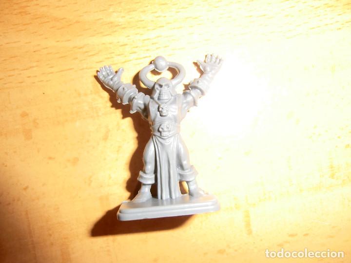 Juegos antiguos: hechicero heroquest , plastico - Foto 3