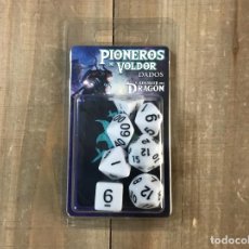 Juegos Antiguos: EL RESURGIR DEL DRAGÓN - PIONEROS DE VOLDOR - SET DADOS - BLANCO KAOSI - ROL - NOSOLOROL. Lote 115476535