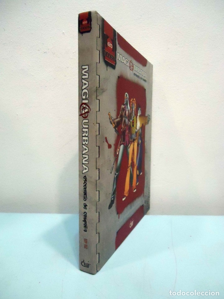 Juegos antiguos: MAGIA URBANA. ESCENARIO DE CAMPA&Ntilde;A. DEVIR, 2004. - Foto 2