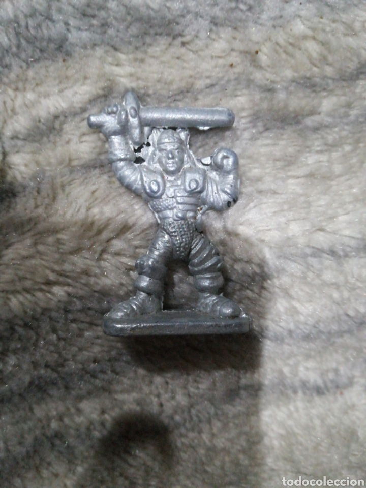 Juegos antiguos: Figura Warhammer plomo - Foto 1