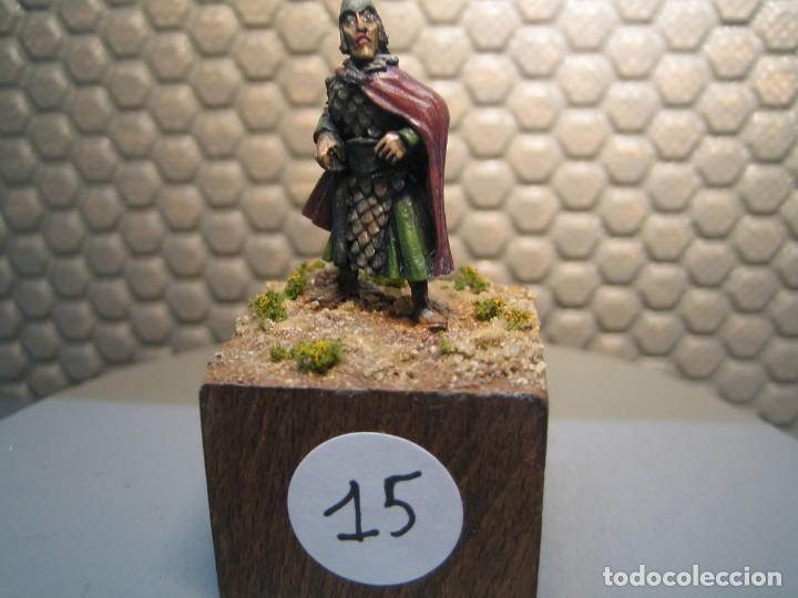 Jeux Anciens: FIGURA DE FANTASIA de plomo modelo 15 - pintado de calidad- - tama&ntilde;o peana cm. 3x3x2