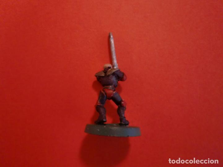 Juegos antiguos: GUERRERO CALAVERA CON ESPADA PLOMO - Foto 2