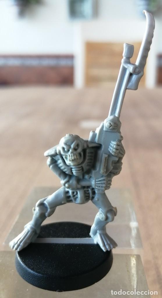 Juegos antiguos: Miniatura Necron Androide Heroquest Games Workshop - Foto 1