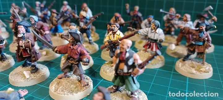 Juegos antiguos: FOUNDRY 28mm : 86 Figuras PIRATAS - Foto 5