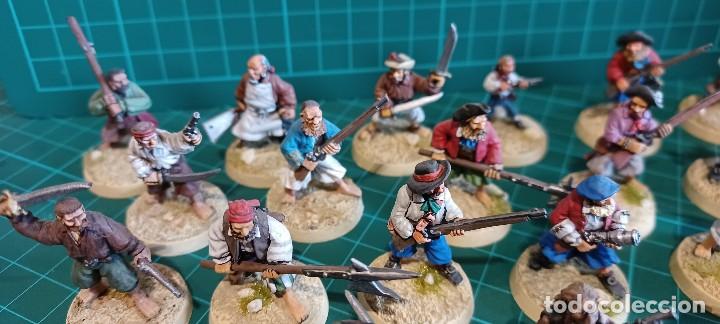 Juegos antiguos: FOUNDRY 28mm : 86 Figuras PIRATAS - Foto 8