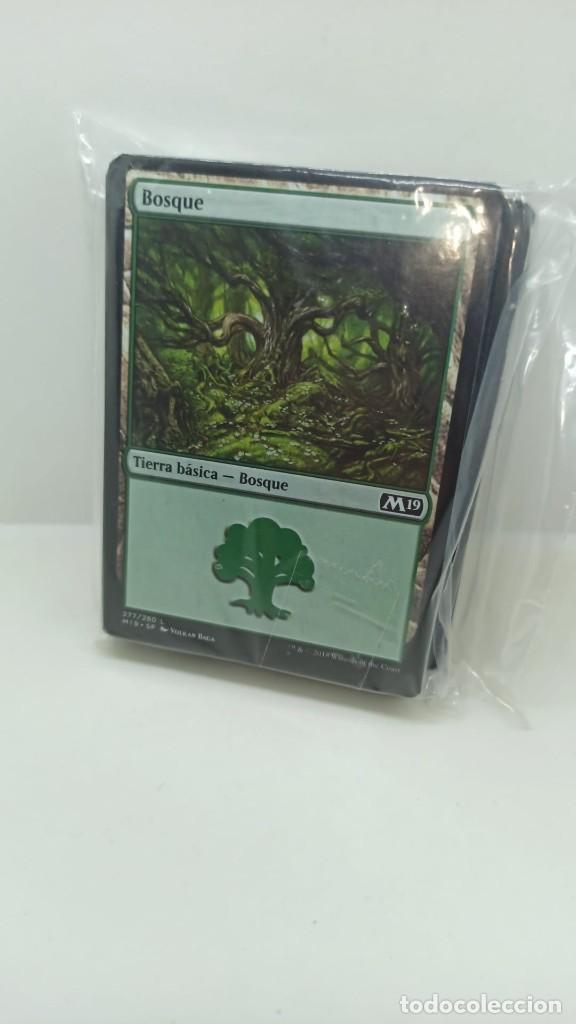 Juegos antiguos: Lote cartas Magic con fundas rojo verde - Foto 3