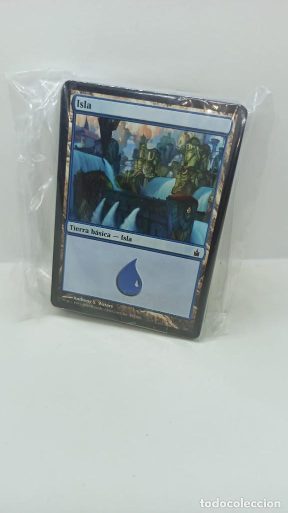 Juegos antiguos: Lote cartas Magic con fundas blanco azul - Foto 3