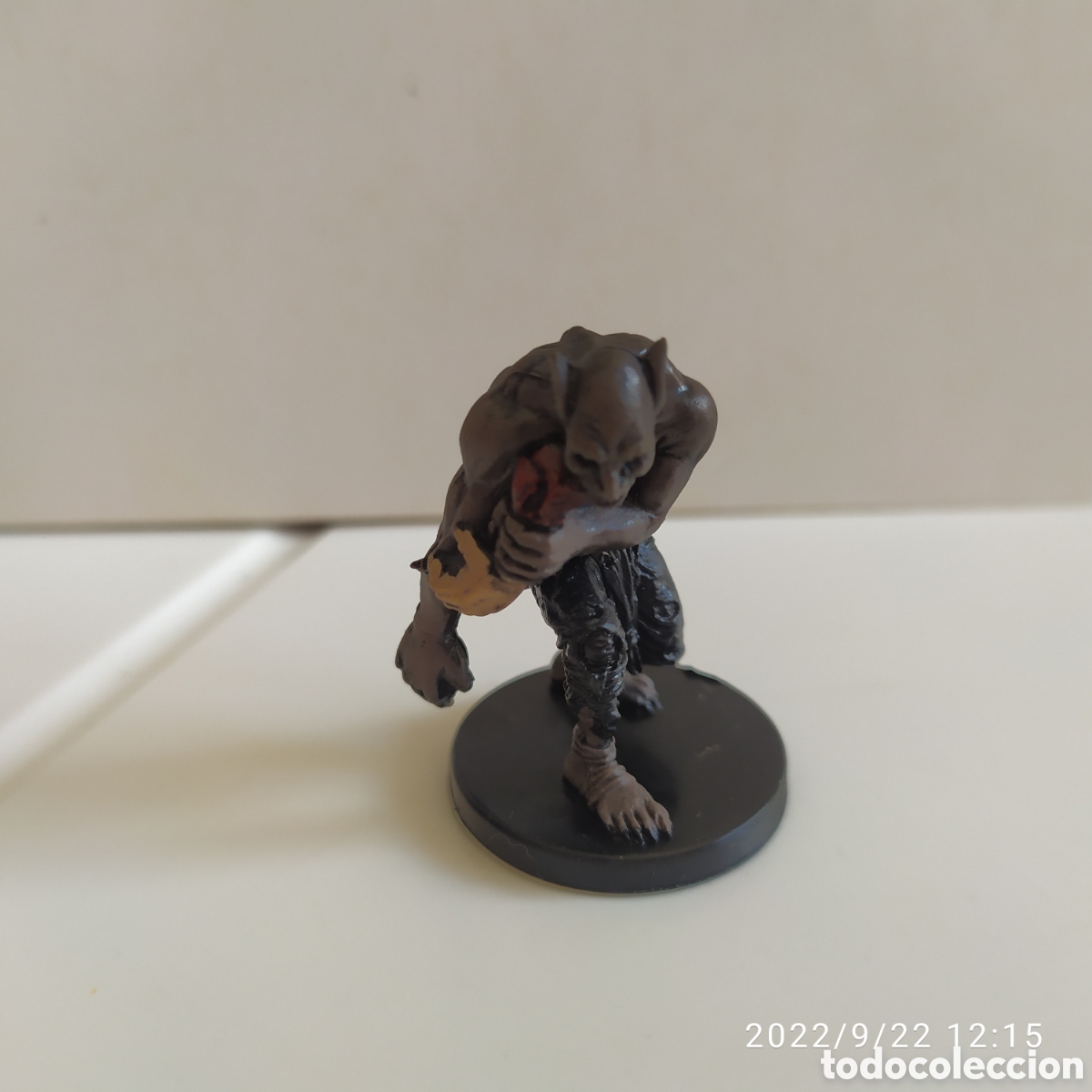 Juegos antiguos: Figura gravetouched wizards 2005 - Foto 1