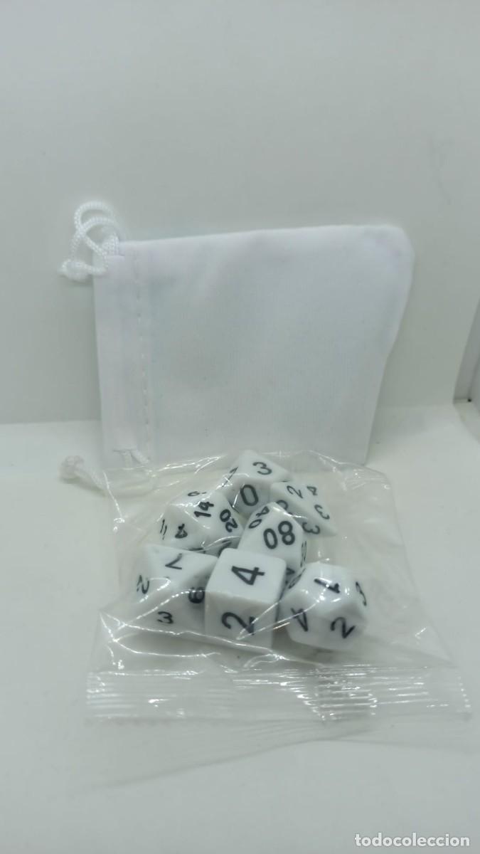 Juegos antiguos: Dados para rol blanco - Foto 1