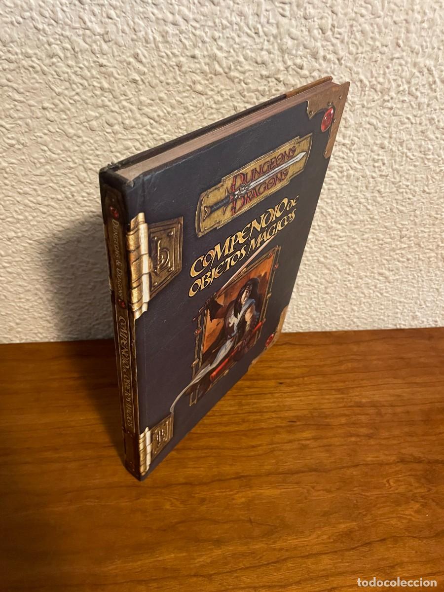 Juegos antiguos: dungeons and dragons 3.5 - Compendio de Objetos Magicos - D&D - juego de rol - Foto 3