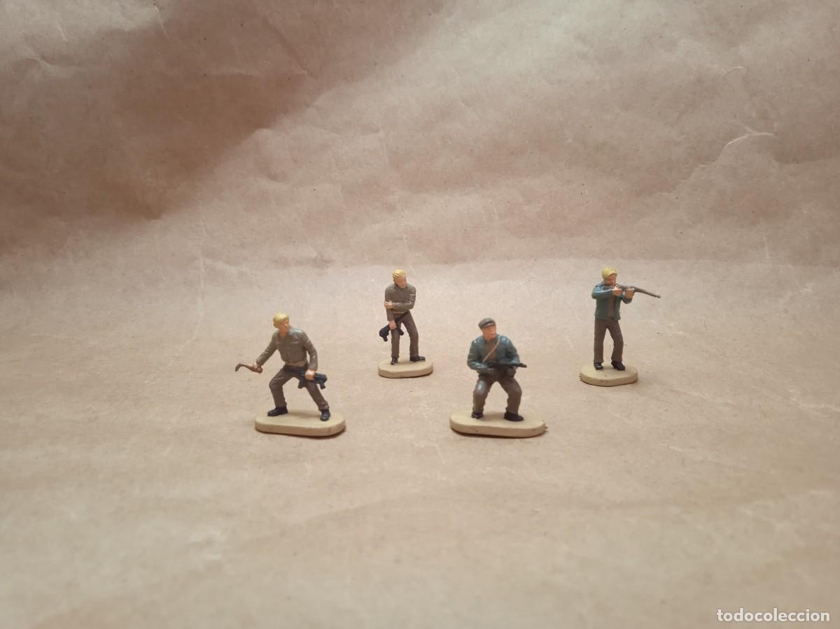 Juegos antiguos: (WWII) PELOT&Oacute;N COMANDO, PARTISANOS , ESCALA 1/72, COMPONENTES C&Eacute;SAR - Foto 1