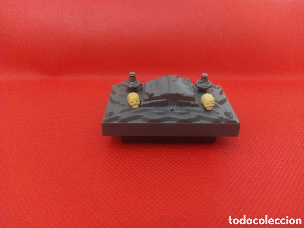 Juegos antiguos: HERO QUEST - MESA DE MAGO MOBILIARIO - Foto 1