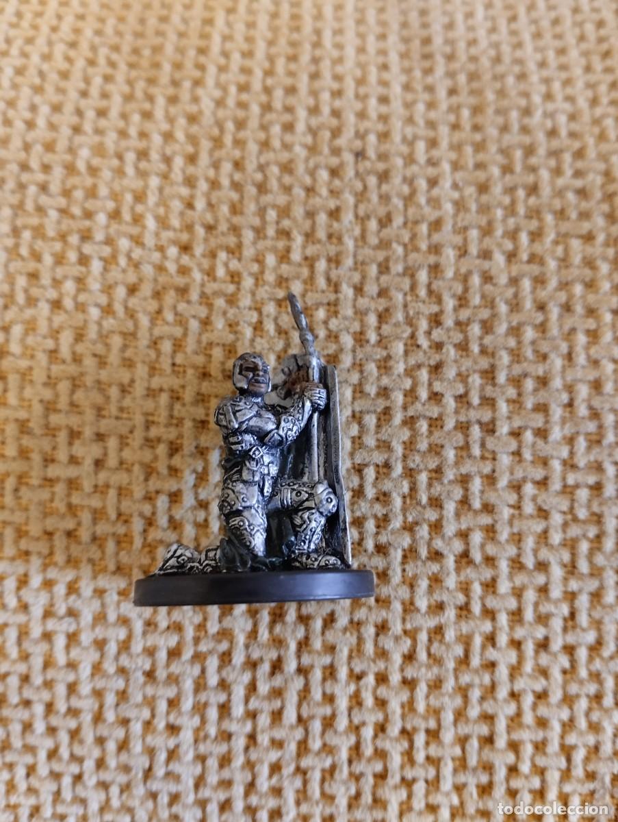 Juegos antiguos: Figura miniatura Shieldwall Soldier - Foto 1