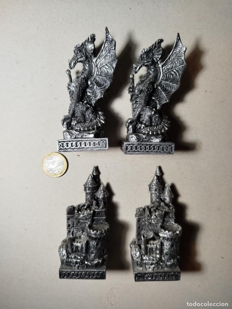 Juegos antiguos: Estatuas dragones y castillos - Foto 1
