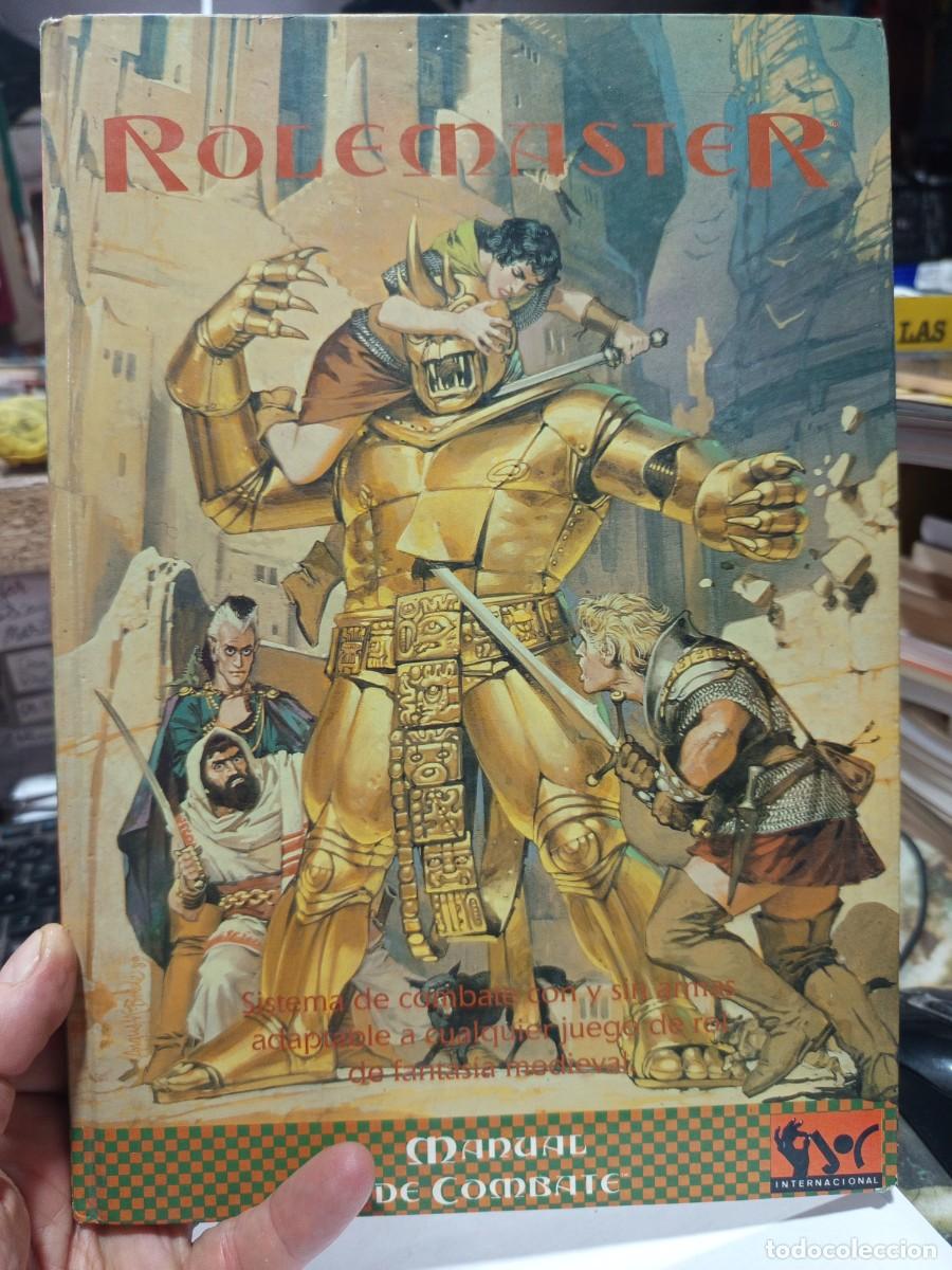 Juegos antiguos: Rolemaster. Manual de combate, 1993 - Foto 1