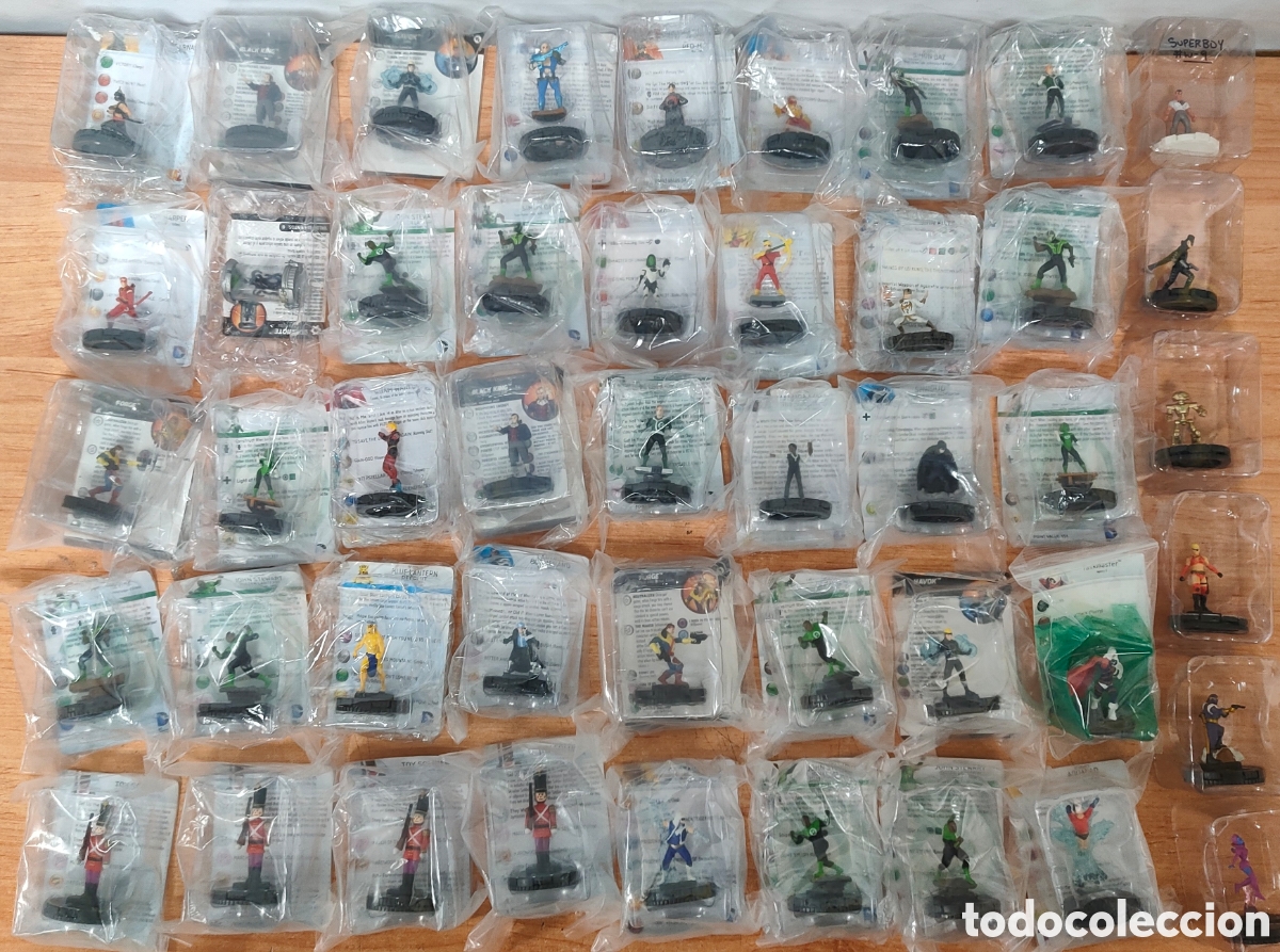 Juegos antiguos: Lote 154 figuras variadas Heroclix - Foto 2