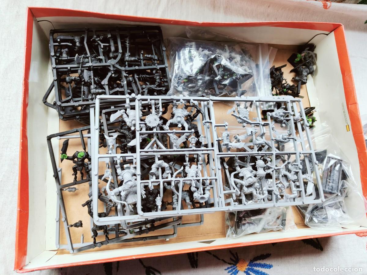 Juegos antiguos: Warhammer Caja 6 Edici&oacute;n. - Foto 2
