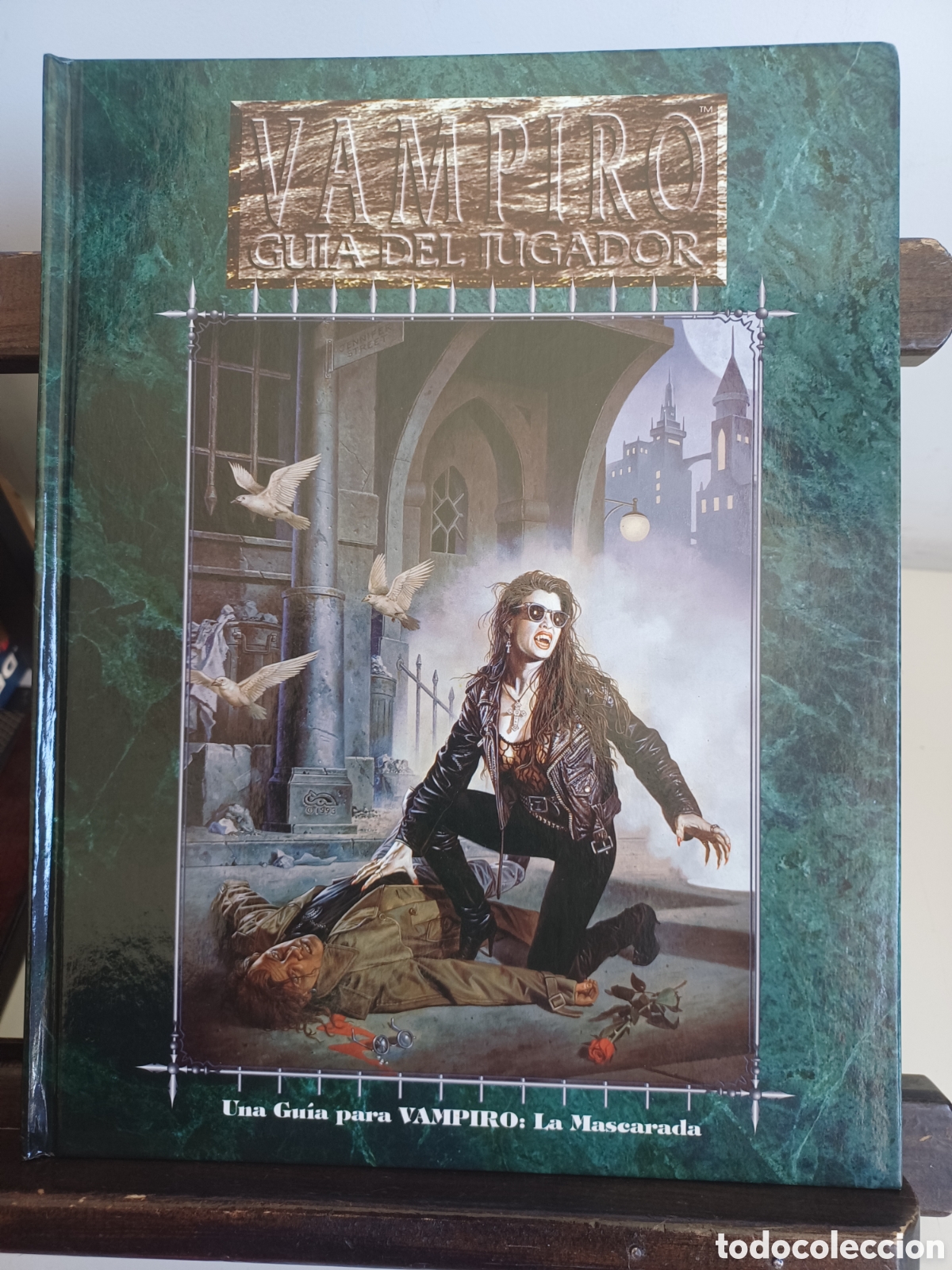 Juegos Antiguos: Vampiro: Gu&iacute;a del jugador. Juego de rol tapa dura/ La Mascarada/ La Factor&iacute;a/ A ESTRENAR