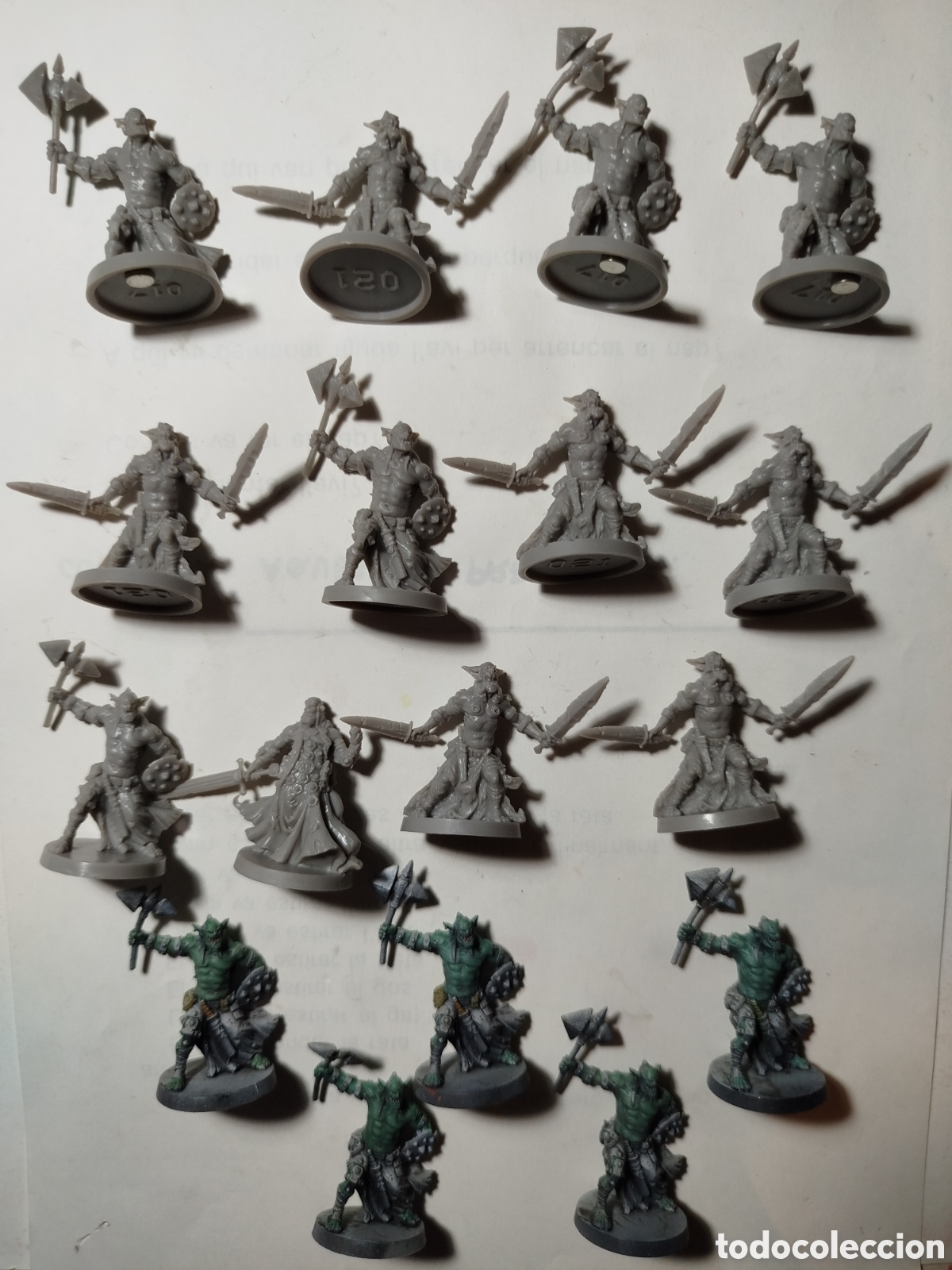 Juegos Antiguos: Lote 17 miniaturas pl&aacute;stico goblins