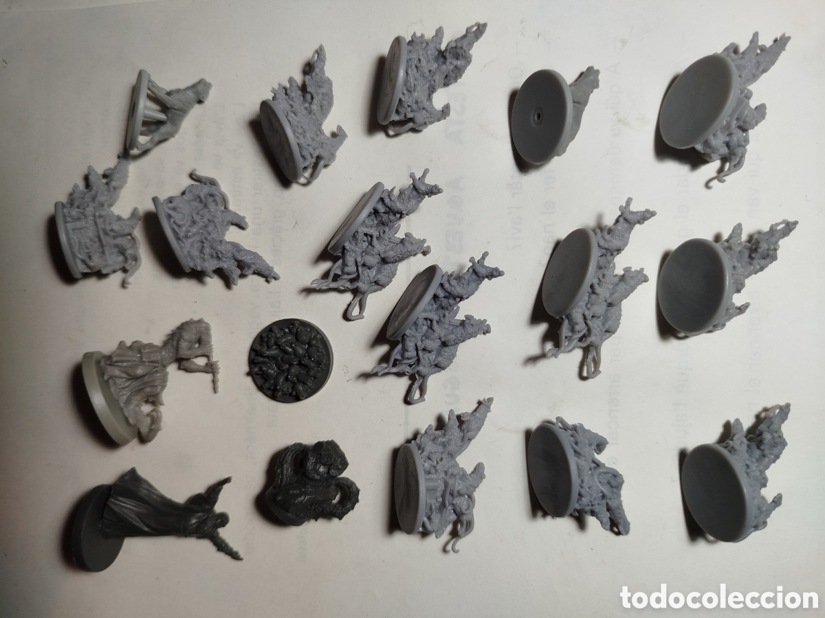 Juegos antiguos: Lote 18 miniaturas peste negra - Foto 2