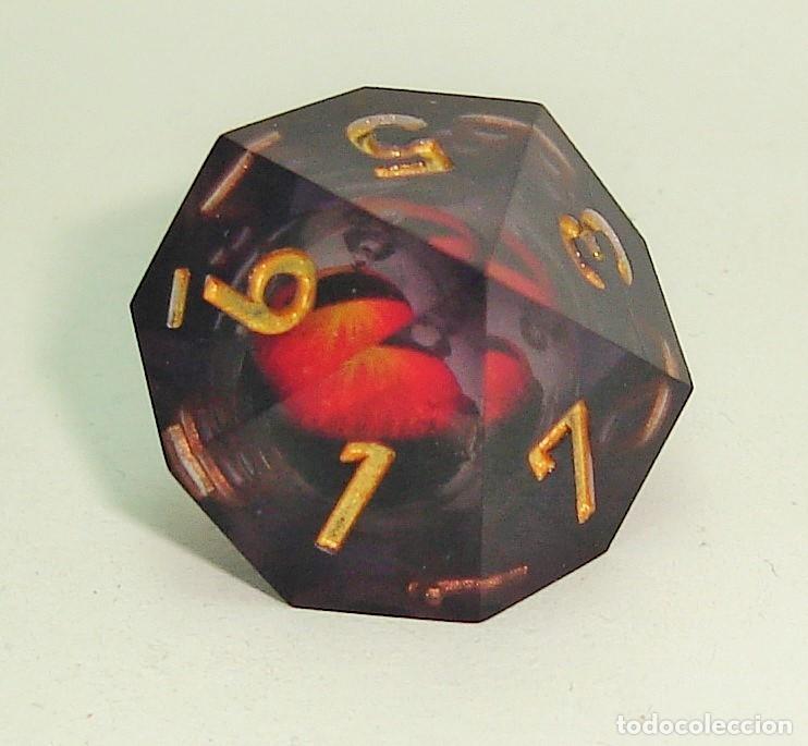 Juegos antiguos: DADO D20 OJO DE SAURON ROJO - Foto 1