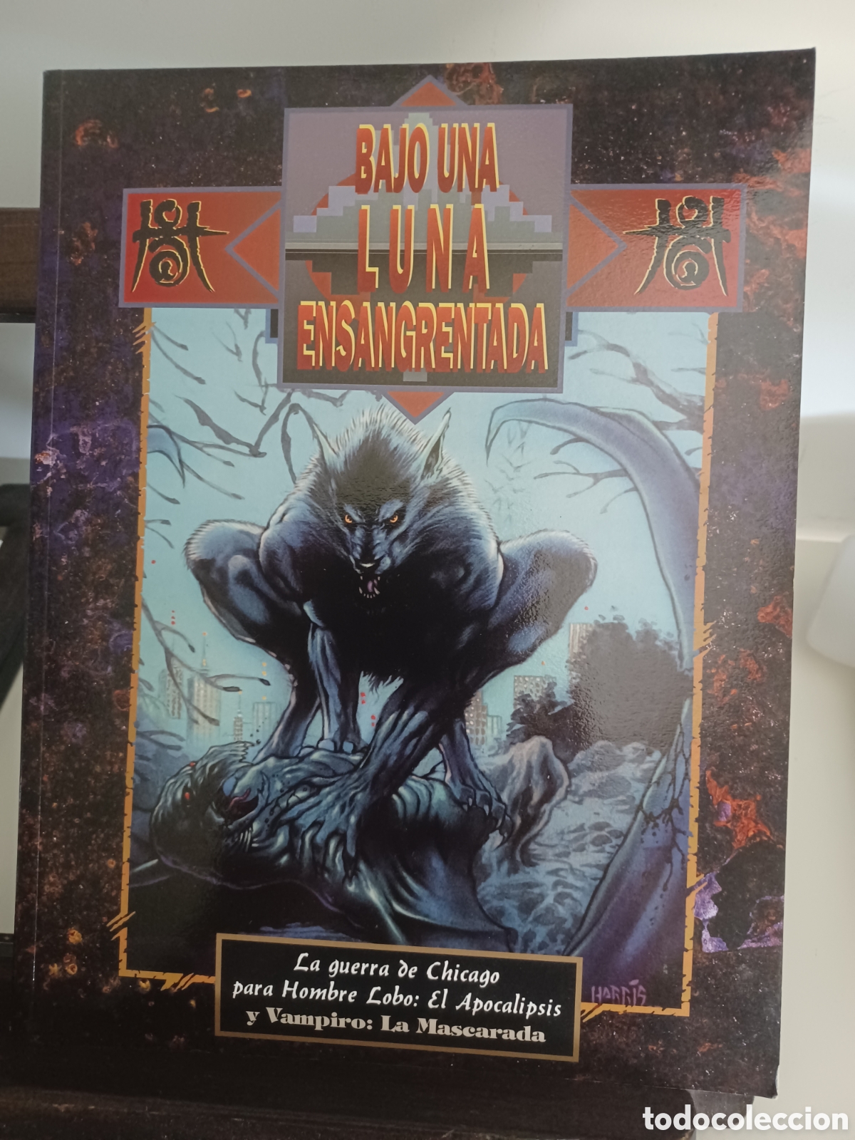 Juegos Antiguos: Bajo una luna ensangrentada. Hombre Lobo Apocalipsis & Vampiro Mascarada/ Juego de Rol