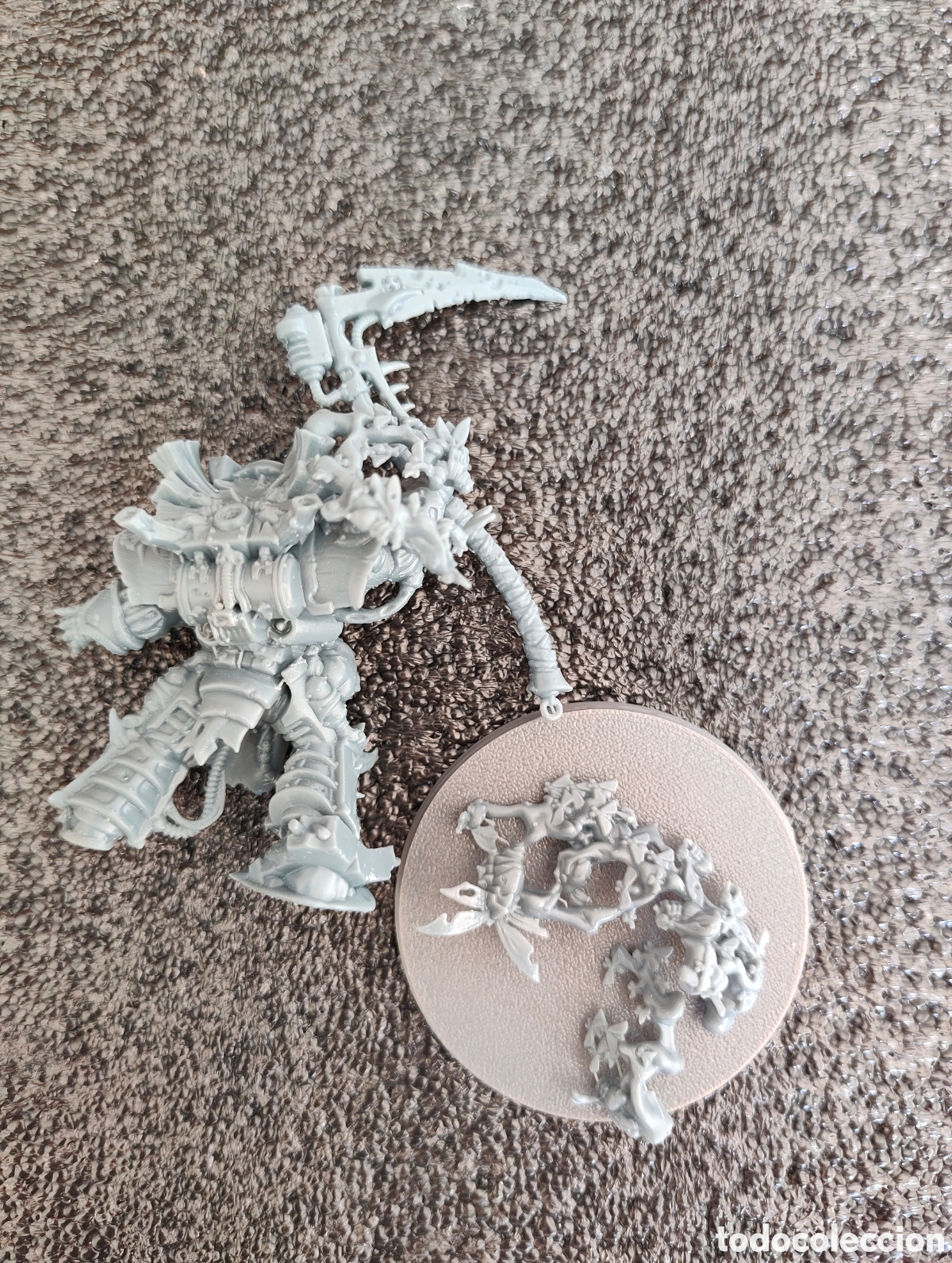 Juegos antiguos: miniatura de resina con base - Foto 2