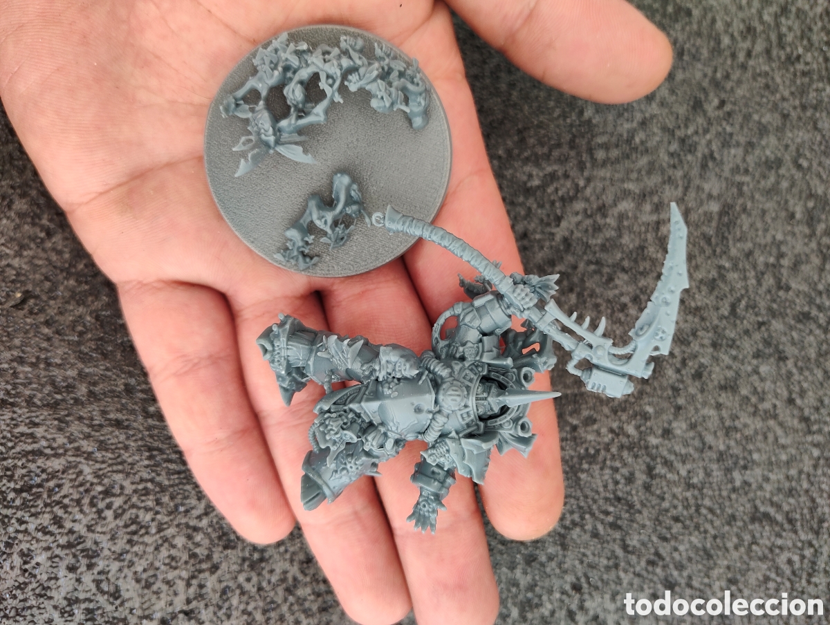 Juegos antiguos: miniatura de resina con base - Foto 6
