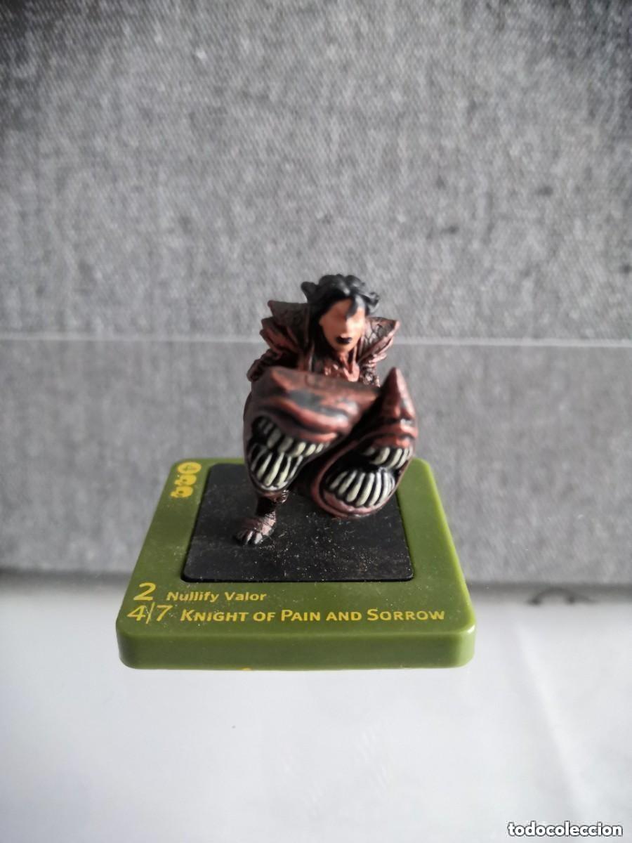 Juegos antiguos: KNIGHT OF PAIN AND SORROW (U) Dreamblade Miniatures Base Set 65/96 WotC