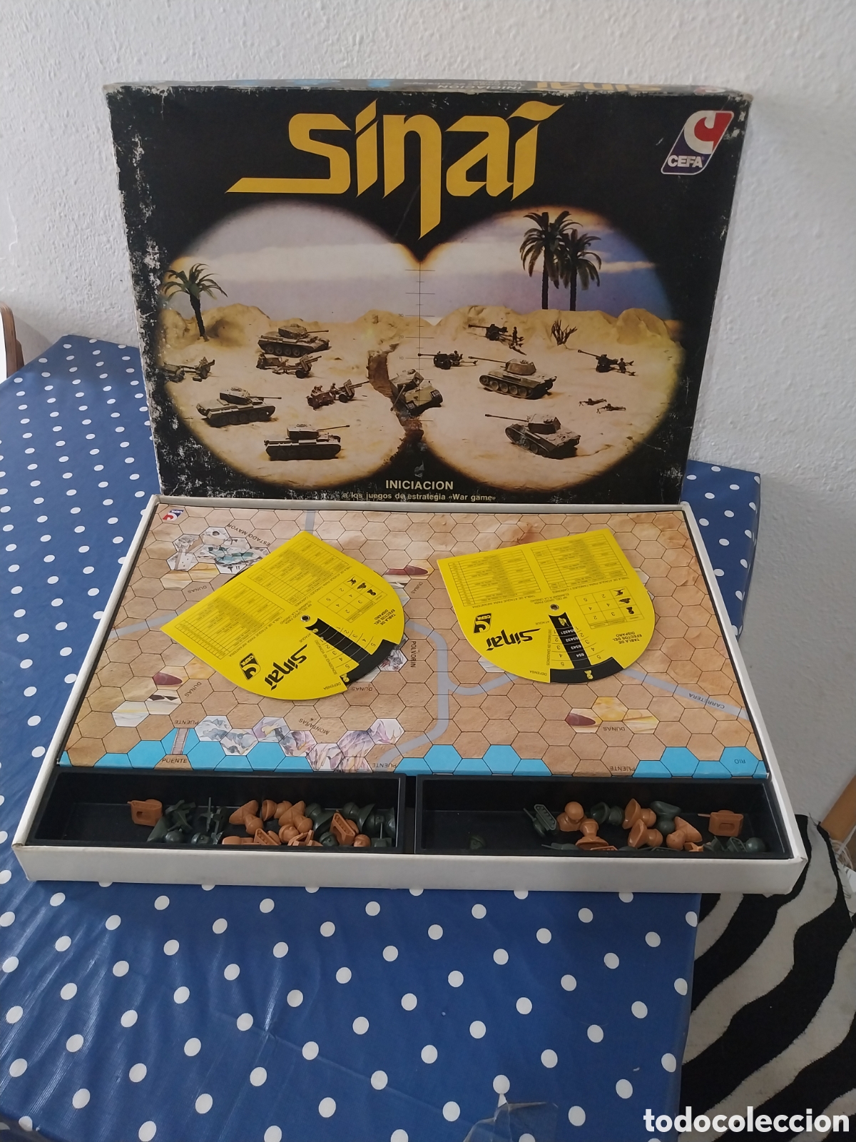 Juegos antiguos: Sina&iacute; war game juego de estrategia.Para piezas