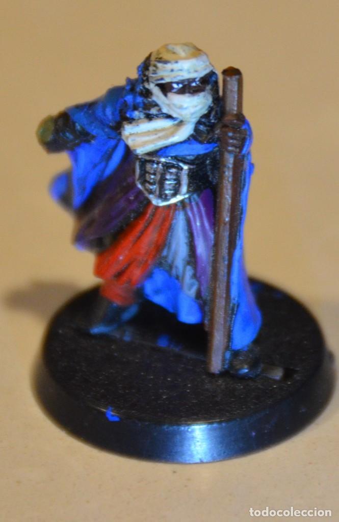 Juegos antiguos: Warhammer - 5 Figuras plastico - Foto 4