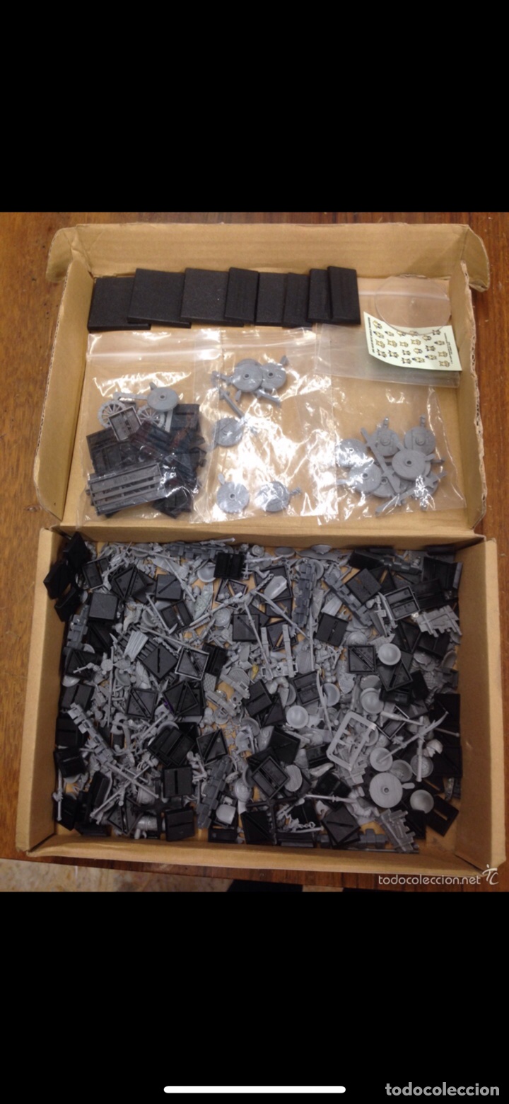 Juegos antiguos: Pack warhammer variado m&aacute;s de 200 piezas - Foto 1