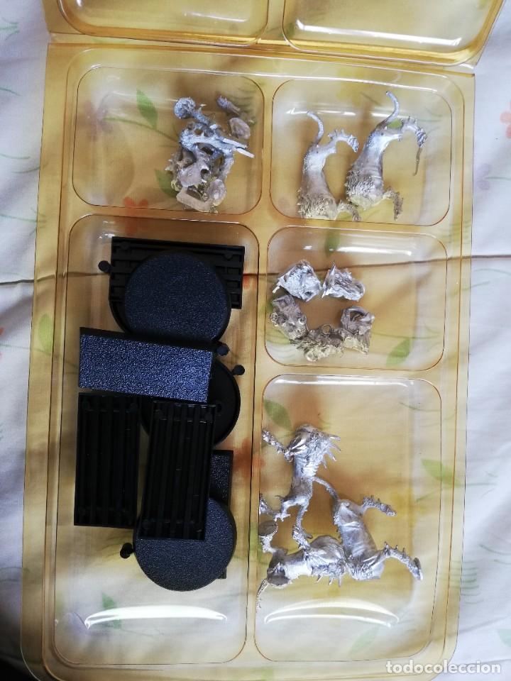 Juegos antiguos: MASTINES DE KHORNE WARHAMMER - Foto 2