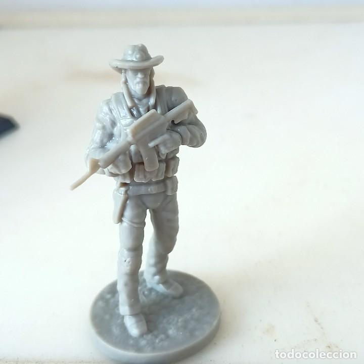 Juegos antiguos: Figura soldado Warhammer - Foto 2