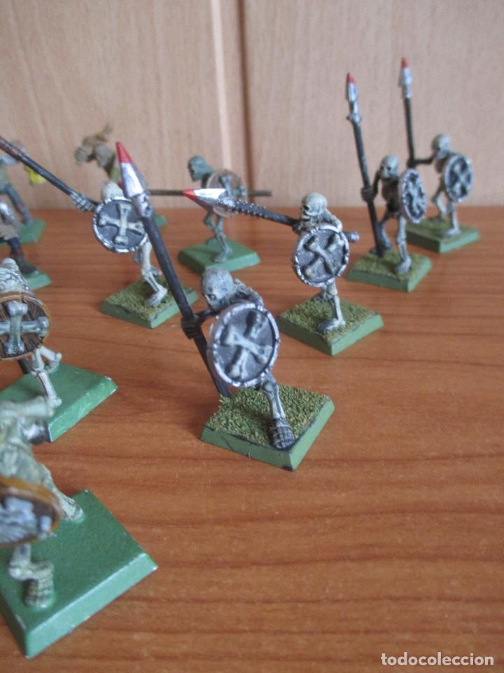 Juegos antiguos: WARHAMMER , LOTE 50 FIGURAS - Foto 3