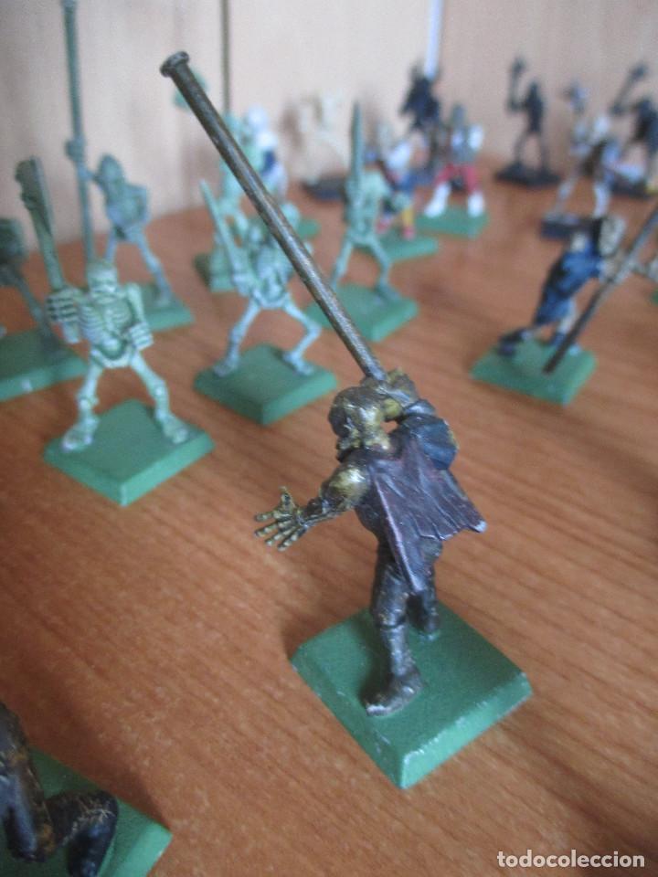 Juegos antiguos: WARHAMMER , LOTE 50 FIGURAS - Foto 10
