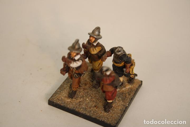 Juegos antiguos: warhammer figura de plomo - Foto 2