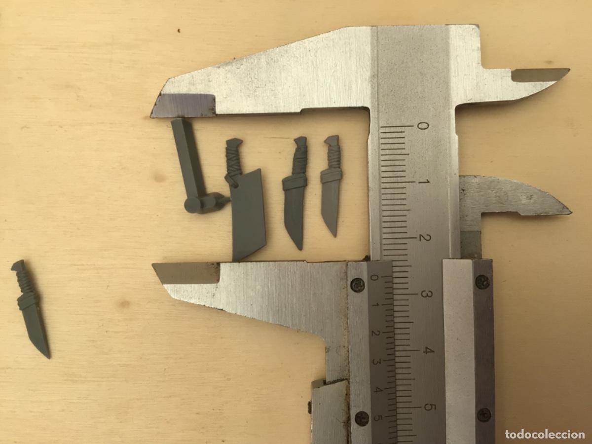 Juegos antiguos: Warhammer bits cuchillos - Foto 8
