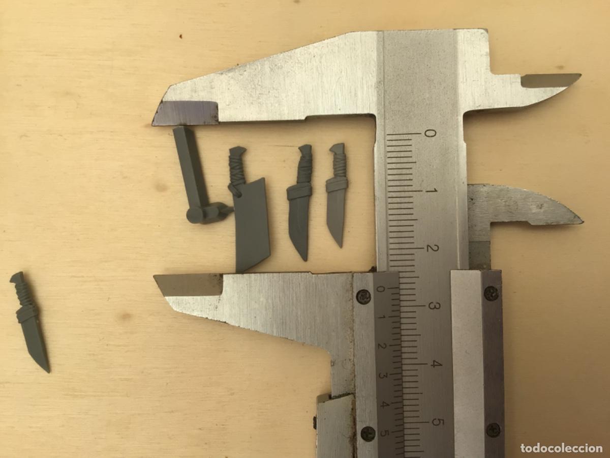 Juegos antiguos: Warhammer bits cuchillos - Foto 9