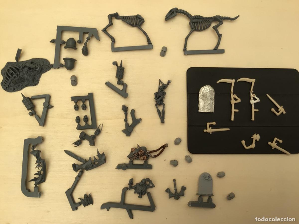 Juegos antiguos: Warhammer bits no muertos - Foto 1