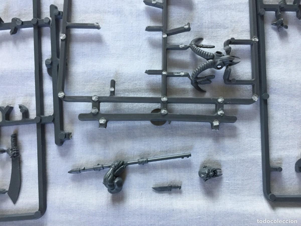 Juegos antiguos: CAJA WARHAMMER Y LOTE DE ARMAS - Foto 10