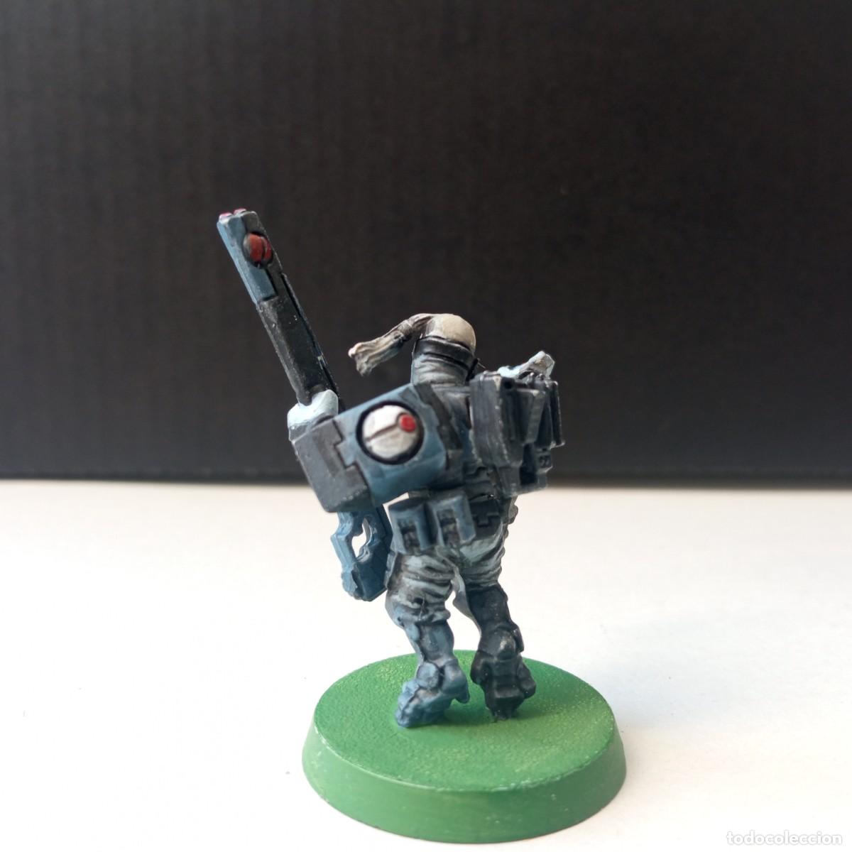 Juegos antiguos: Warhammer - FIRE WARRIOR - Casta del fuego - Foto 2