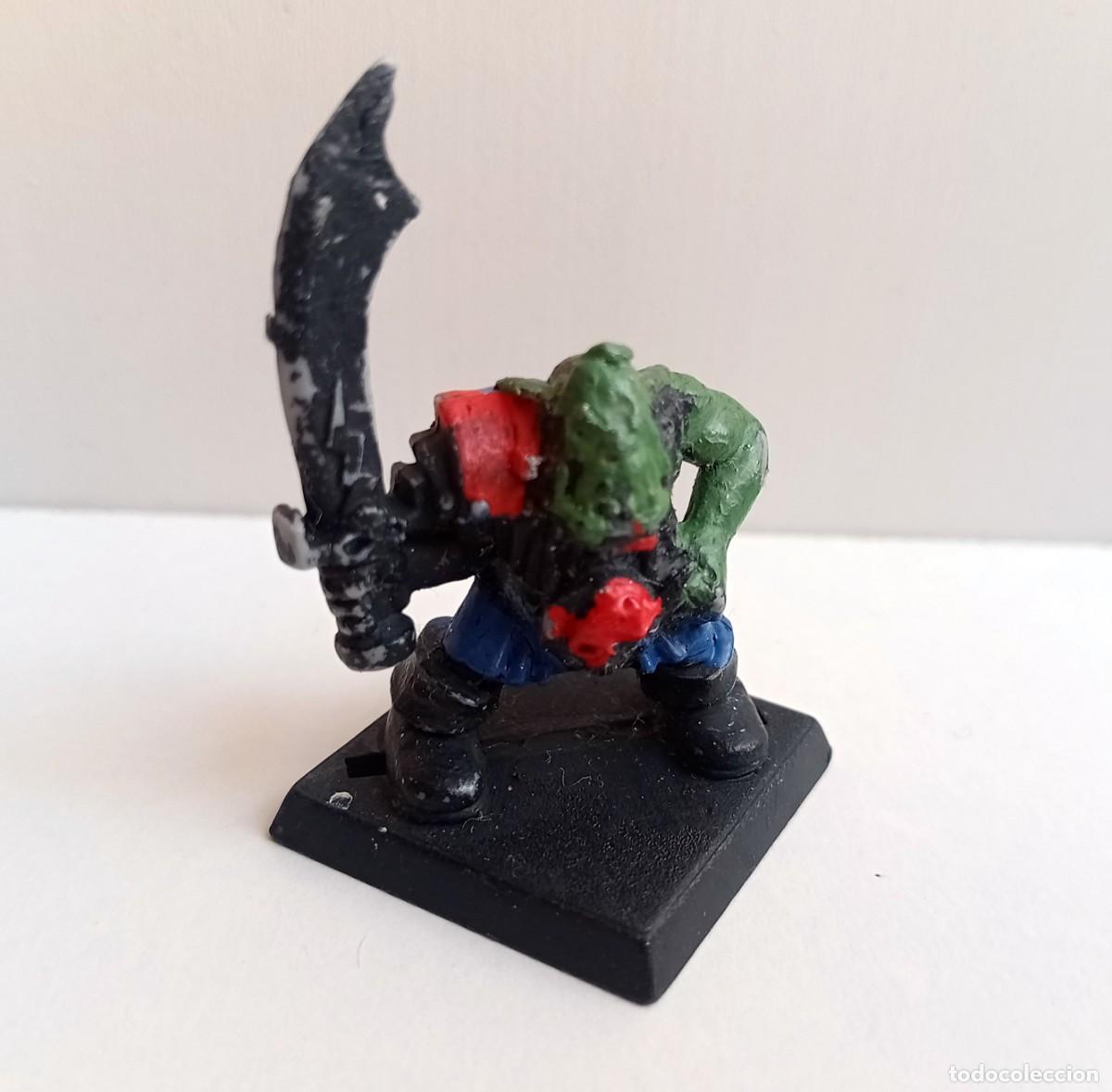Juegos antiguos: FIGURA WARHAMMER PLASTICO - Foto 1